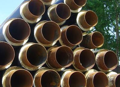 專業(yè)生產(chǎn)直埋式熱水保溫管廠家——河北聚氨酯防腐保溫材料管道工程管件